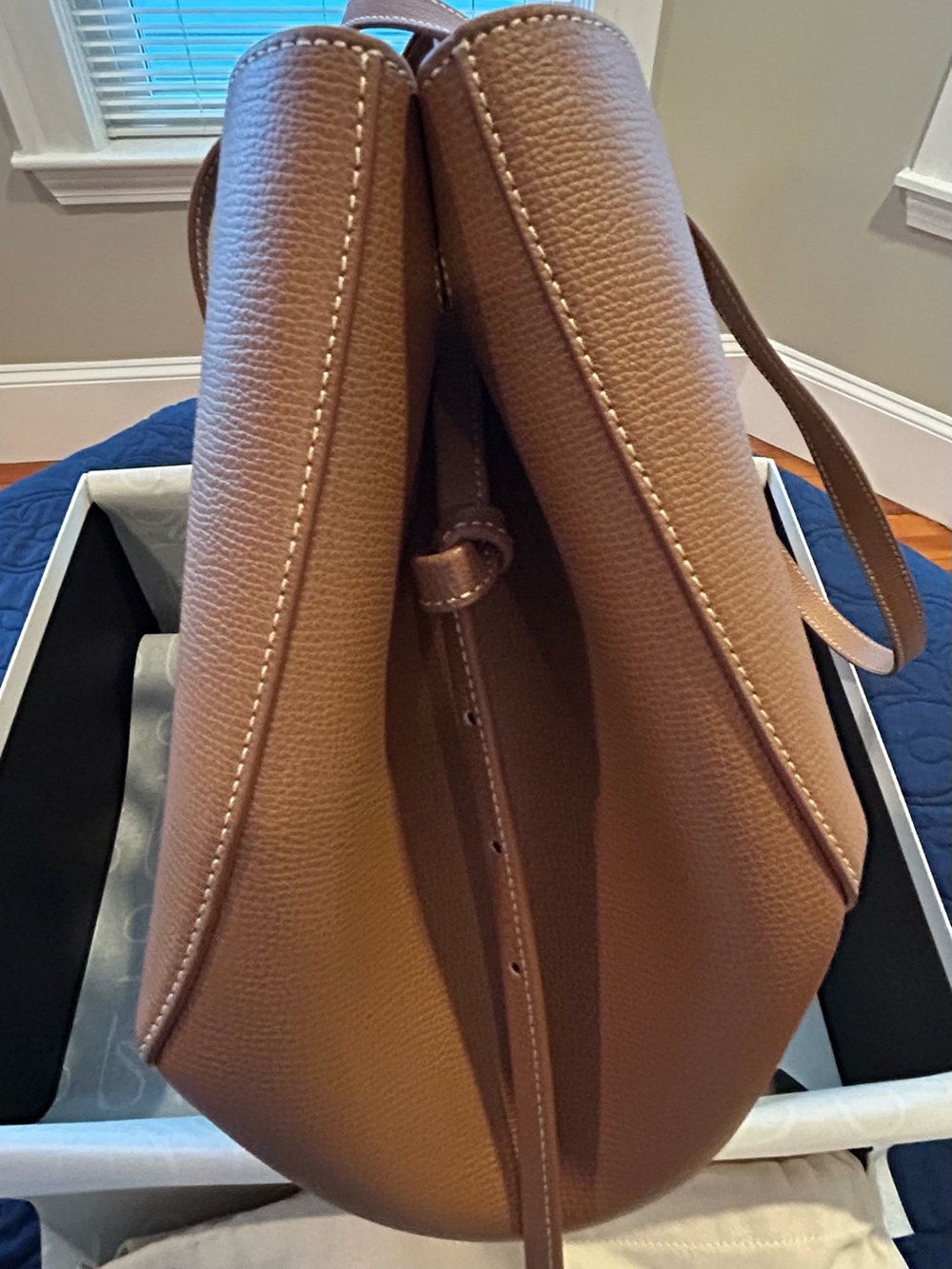 Polène Cyme Edition Textured Camel (Large) - Picture 7 of 10